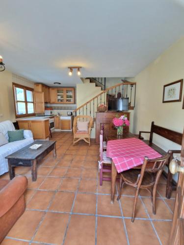 La Casona de Pascueru de POO DE CABRALES gîte à louer Carreña