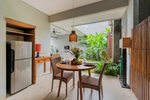 Kitchen, Desamuda Village Hotel near Queen's Tandoor Indian Cuisine