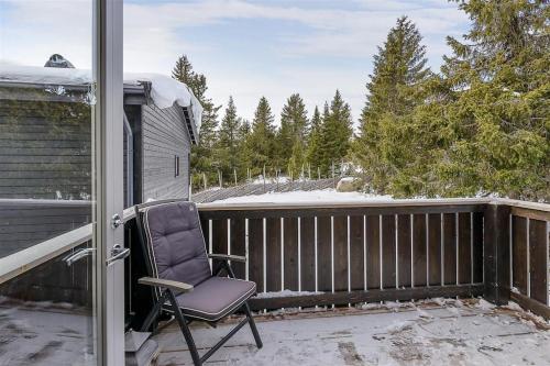 Leilighet sentralt på Sjusjøen, 11 sengeplasser (Leilighet sentralt pa Sjusjøen, 11 sengeplasser) in Sjusjoen