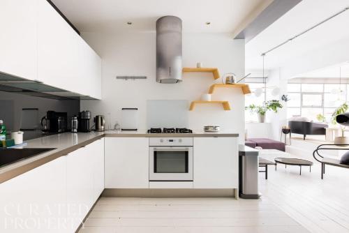 Spacious & Bright Loft Apartment - Shoreditch, Londýn (fotografie 8)