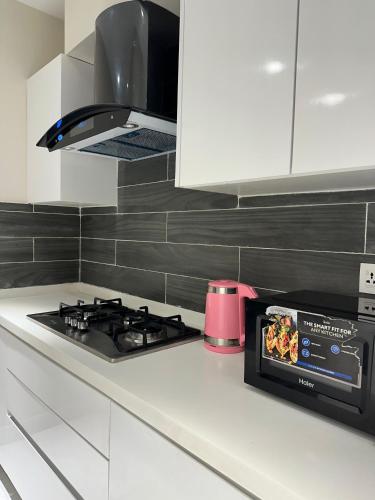 BNR - The Opus Residences Studio Apartment Gulberg - image 7