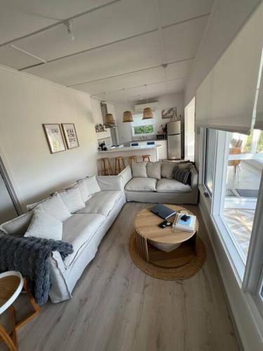 The Boathouse, a place to unwind & explore