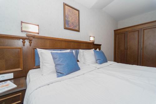 Apartment image 4
