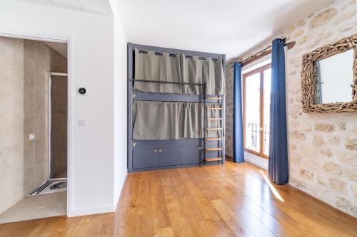 FRATERNiTY-HOTEL - image 10