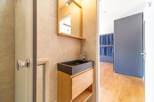 FRATERNiTY-HOTEL - image 12