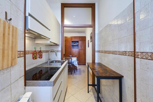 Close to the Spanish Steps, WIFI, Air Cond, 2 bedrooms, Rome (photo 10)