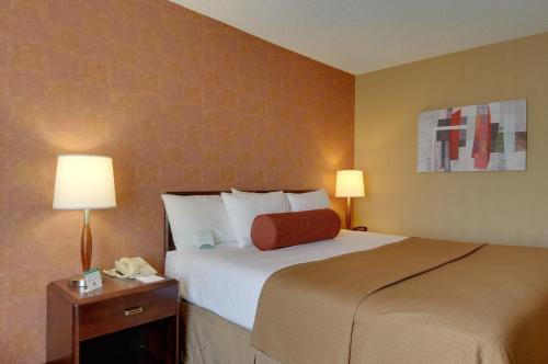 Photo - Best Western Plus Rancho Cordova Inn