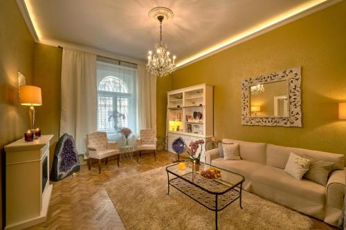 Amethyst apartment, Praga