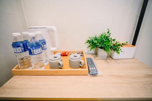 Swing & Pillows - KL Kuchai Lama formerly known as Sunrise Inn - image 9