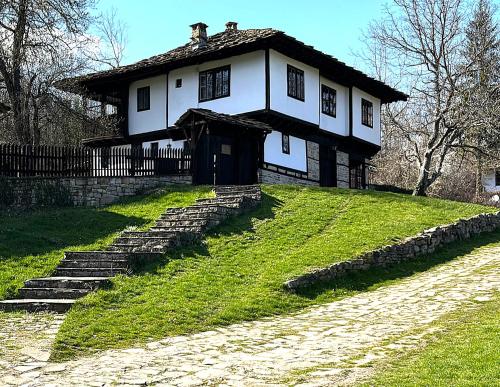 Къща за гости Иван Карадимитров, 