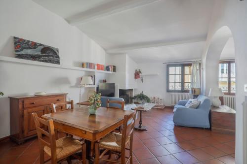 Bright Last-Floor Apartment with Terrace, Florencja (zdjęcie 6)