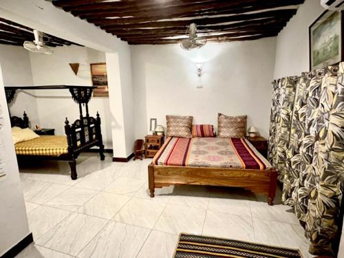 Standard Triple Room image 6