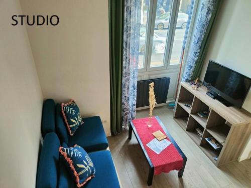 Studio Hikoki in 迪南