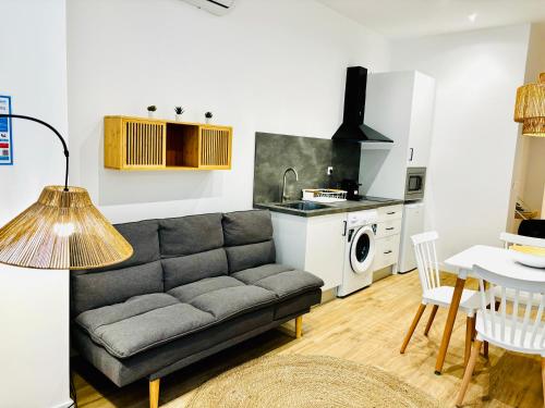One-bedroom Loft Apartment  image 10