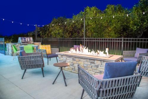 TownePlace Suites by Marriott Norfolk - image 10