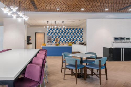 อาหารและเครื่องดื่ม, TownePlace Suites by Marriott Norfolk in นอร์ฟอล์ค (NE)