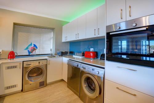 Wilderness Views Self Catering Apartment - Tap to explore photos