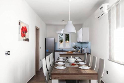 Villa Sunshine in Topid