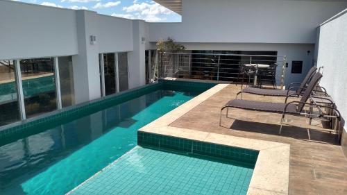 bazen, AlphaPark Hotel in Autodromo Ou Parque Lozandes
