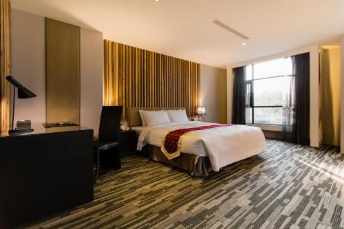 Ali Mountain Oriental Pearl International Hotel in Zhongpu Township