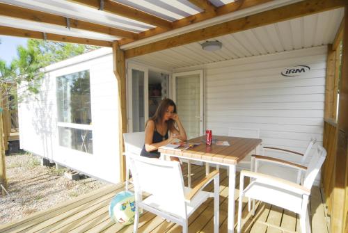 2 bedrooms, 4 beds