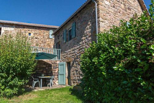 Le four, ferme de la beyssiere in Prevencheres ciems