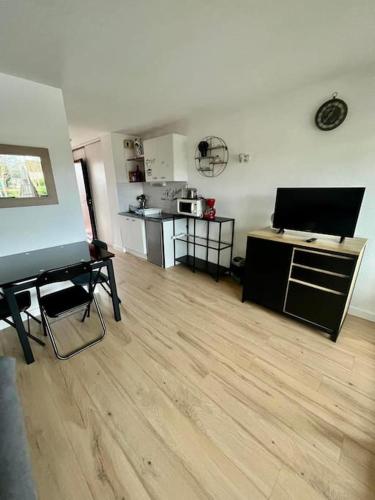 Le Sopraland 203, Joli T2 avec piscine et parking Le Sopraland 203, Joli T2 avec piscine et parking