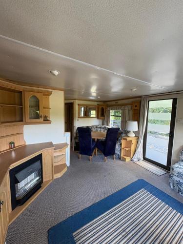 Compact Holiday Home in Tyrrellspass