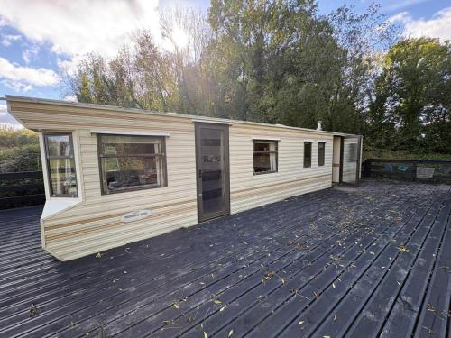 Compact Holiday Home in Tyrrellspass