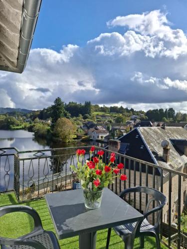 Balcony/terrace, Le Bellerive in Peyrat-le-Chateau