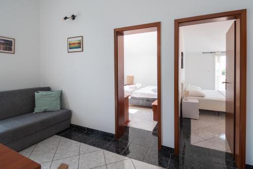 Apartments Polly - image 9
