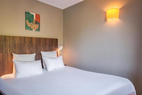 1 double bed