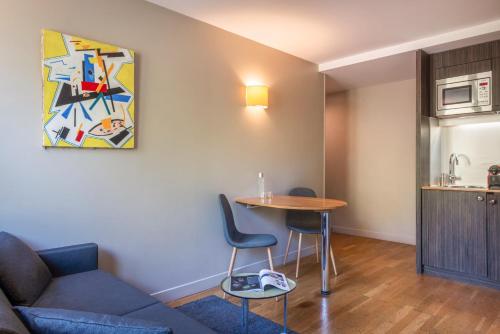 Suites & Hôtel Helzear Champs-Elysées - image 5