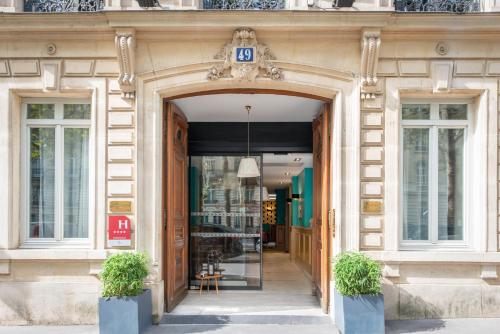 Hôtel Helzear Champs-Elysées by Esteem