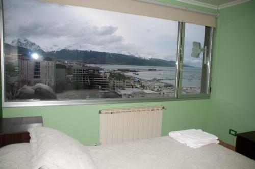 Two-Room Apartment image 8