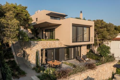 Kert, Athmonia Residence with Private Pool in Chamolia (Attiki)