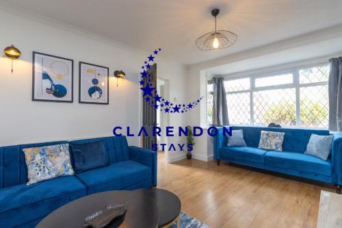 4BR House with Driveway Warwick Castle gîte à louer Barford