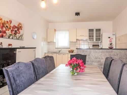 Holiday Home Villa Desanka by Interhome in Kozljak