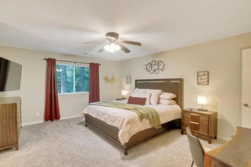 Flawless recent renovation close to Stone Mountain in Stone Mountain, USA