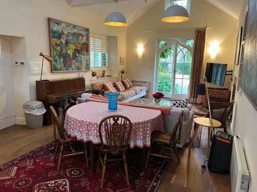 Instalaciones, Charming Old Schoolroom in Daventry