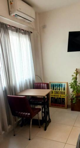 One-Bedroom Apartment image 1