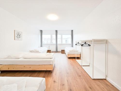 Tolstov Apartments - City Apartment with 5 Rooms - 15 Min Messe DUS & 10 Min Old Town DUS, Düsseldorf (foto 8)