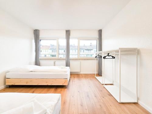 Tolstov Apartments - City Apartment with 5 Rooms - 15 Min Messe DUS & 10 Min Old Town DUS, Düsseldorf (foto 10)