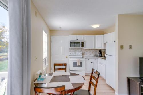 Peaceful Catskills Condo W/ Deck + Mountain View! - Windham, NY