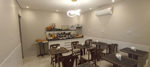 อาหารและเครื่องดื่ม, Hotel New Space in ตาตัวเป