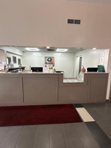 ล็อบบี้, Quality Inn Rochester West in โรเชสเตอร์ (NY)