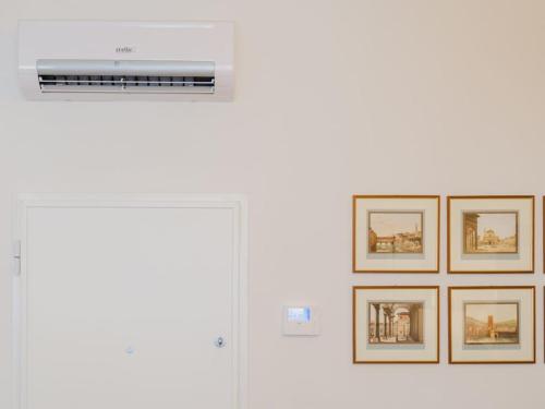 Casa Leonardo - Tap to explore photos