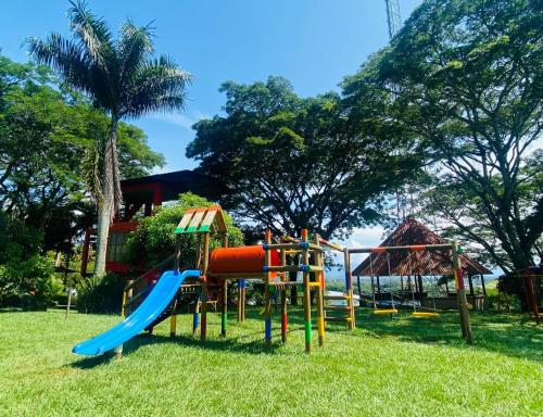 Saman Servicios Eje Cafetero SAS in La Virginia