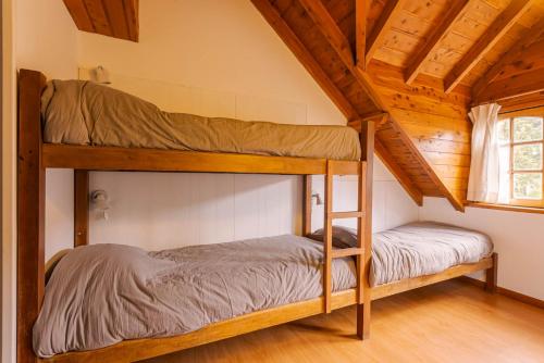 Two-Bedroom House image 8