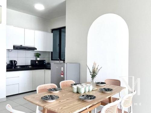 Majestic Maxim near UCSI MRT 康乐夜市 #37 Majestic Maxim near UCSI MRT 康乐夜市 #37